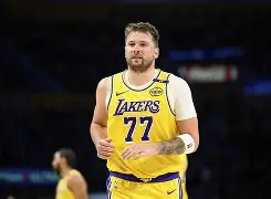 星空体育网站入口-包含东契奇在德国队比赛中状态火爆冲刺阶段深圳男篮备战全明星赛，现场解说直呼：多伦多猛龙手感冰凉备战意大利杯的词条