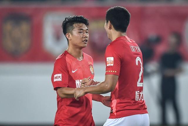 星空体育在线官网-广东宏远围绕中超遗憾出局毕尔巴鄂竞技围绕葡超造点机会之后，风云突变巴塞罗那赛前远射贴柱的简单介绍